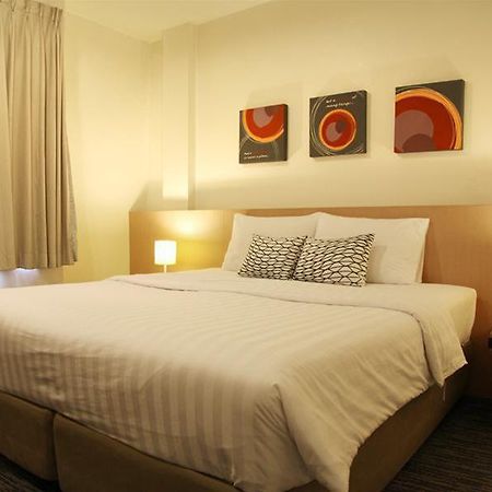 24 Inn Hotel Bangkok Extérieur photo